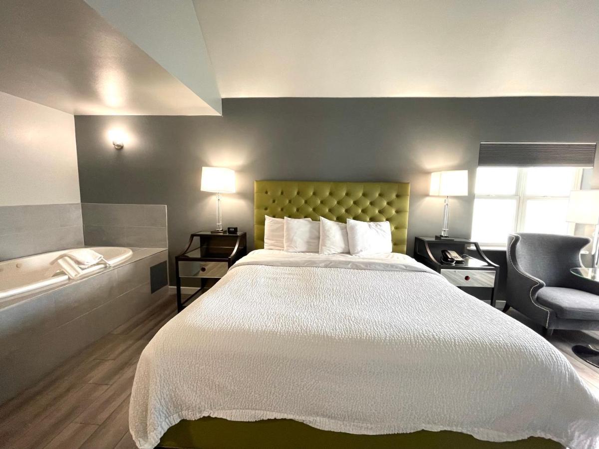 פורט טאונסנד Tides Inn & Suites מראה חיצוני תמונה