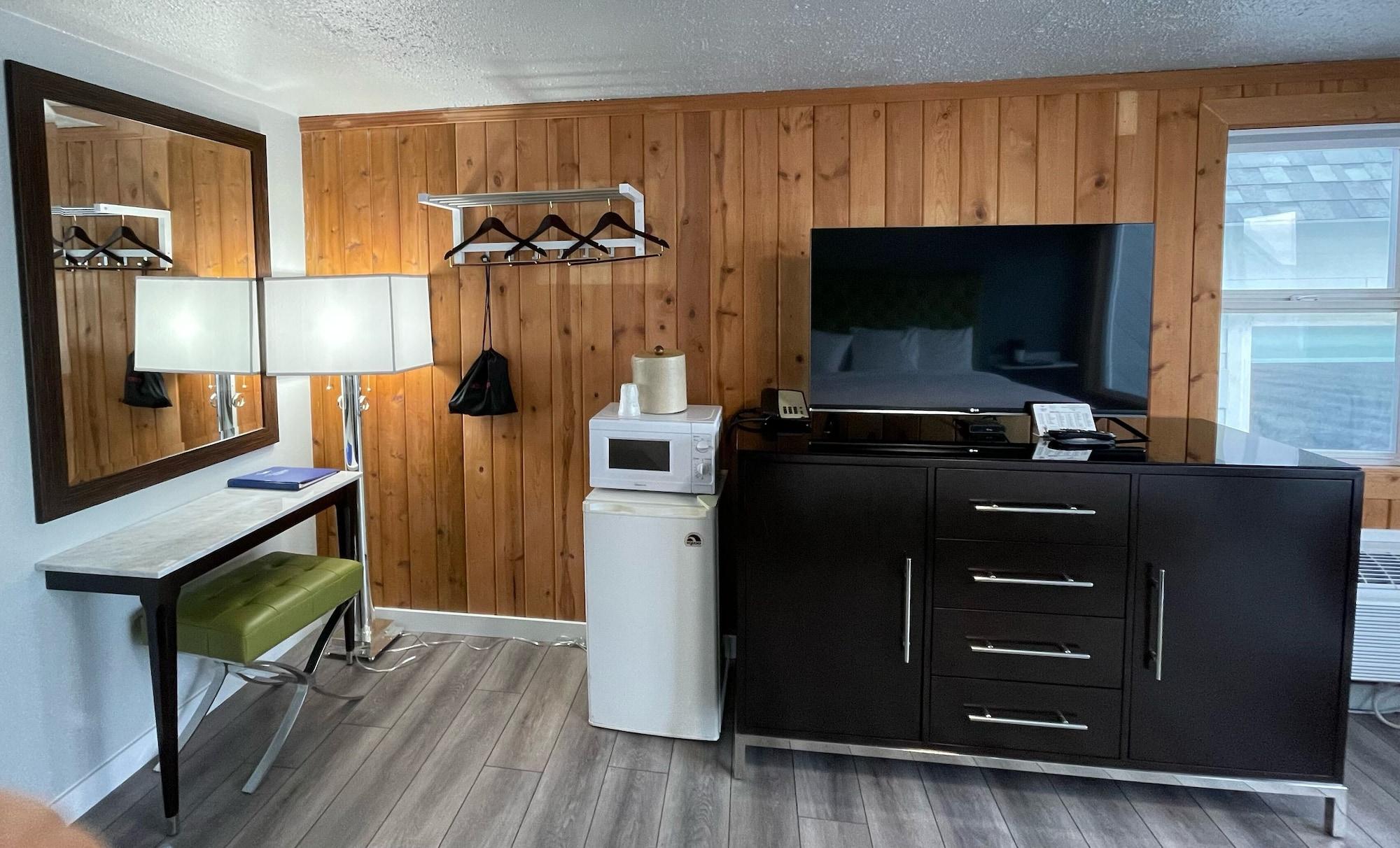 פורט טאונסנד Tides Inn & Suites מראה חיצוני תמונה