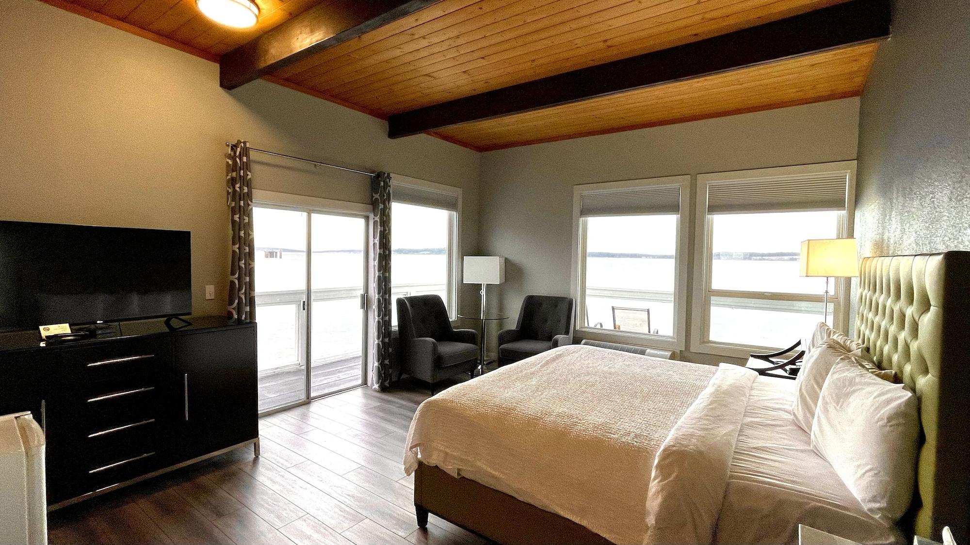 פורט טאונסנד Tides Inn & Suites מראה חיצוני תמונה