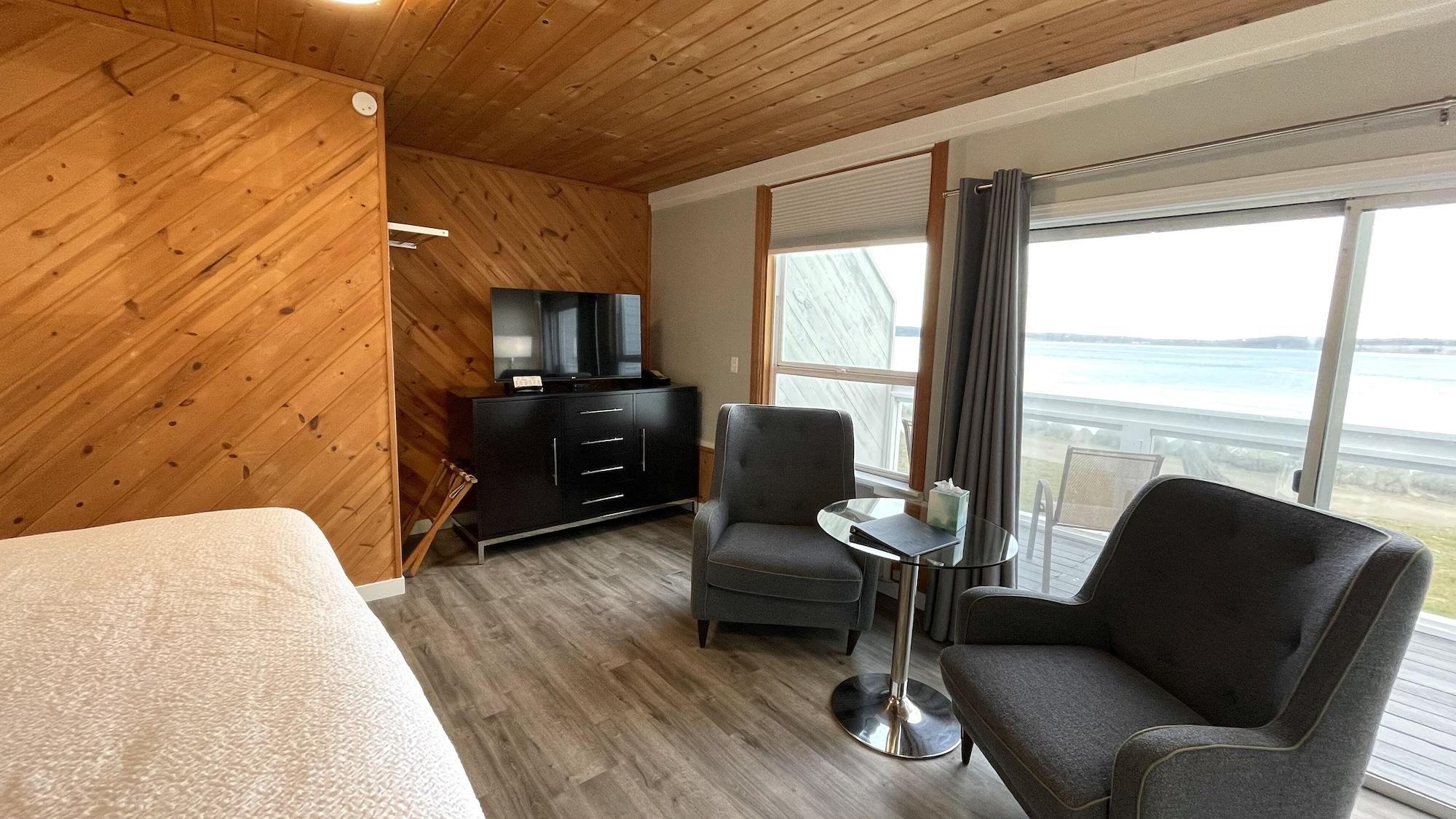 פורט טאונסנד Tides Inn & Suites מראה חיצוני תמונה