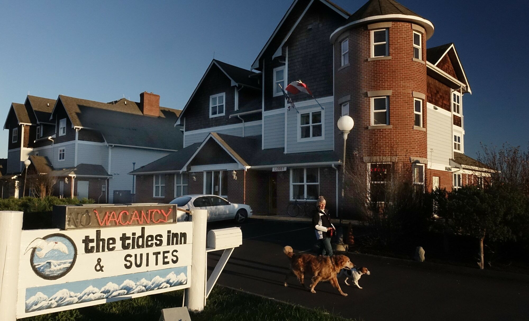 פורט טאונסנד Tides Inn & Suites מראה חיצוני תמונה
